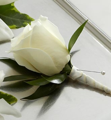 Rose Boutonniere