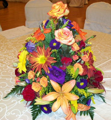 Bright Wedding Flowers